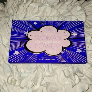 Ciate I Am A Woman Whats Your Super Power Vol. 2 Pallette